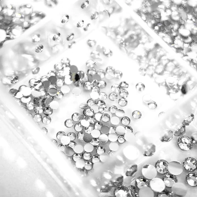 Körömdíszítő Kő - Box - Clear Több méret - Forma kővel - Go2680-148 -