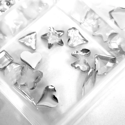 Körömdíszítő Kő - Box - Clear Több méret - Forma kővel - Go2680-148 -